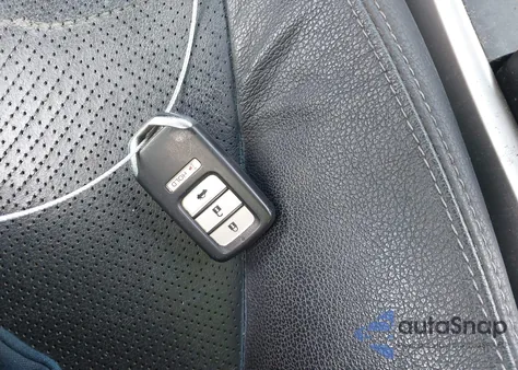 2014 Honda Accord Touring z USA, uszkodzony, nr VIN 1HGCR3F93EA008624